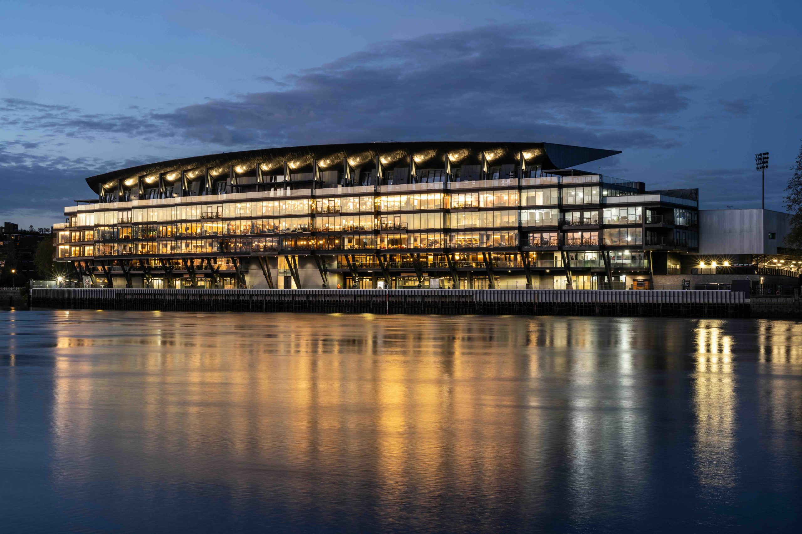 FULHAM RIVERSIDE: A NEW STANDARD
